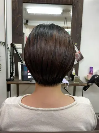 ショート JERICHO HAIR所属・ユ カの眉毛・アイブロウイメージ