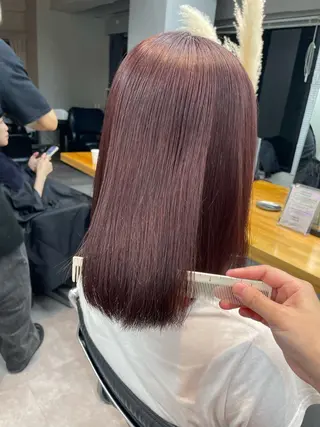 ミディアム カラー ボブカットモデル 🧃Shionのヘアスタイル