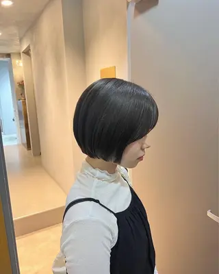 ショート カラー akane/ボブ /オリーブ/ブラウンのヘアスタイル