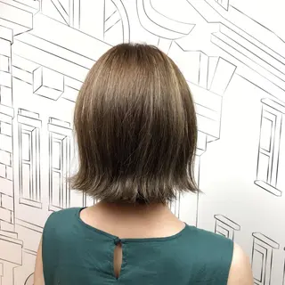 ショート カラー レイヤー,ボブ / 彩未のヘアスタイル