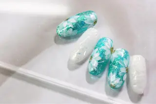 ネイル nail&eyelash Famille池袋東口店所属・Tanaka Nailistのネイルデザイン