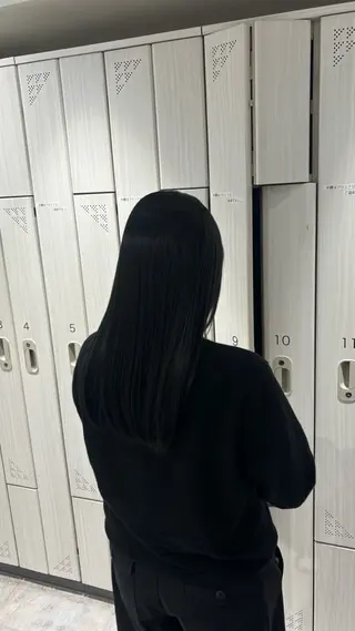 ロング カラー bellus所属・田名部 愛乙のヘアスタイル