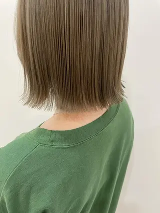 ショート カラー akane .のヘアスタイル