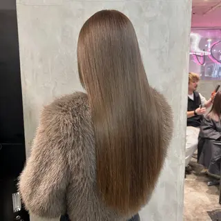 ロング カラー ✨うる艶/ブリーチ✨ 𝓡𝒖𝓷𝐚💋のヘアスタイル