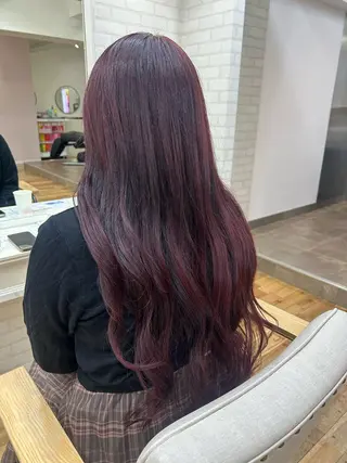 ロング 透明感カラー/牧内 楓/インナーカラーのヘアスタイル