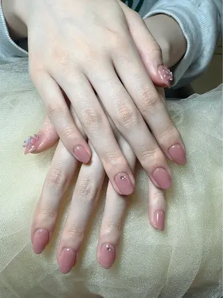 ネイル UniqueNail さとみのネイルデザイン