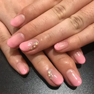 ネイル Lila所属・桑原 香菜代のネイルデザイン