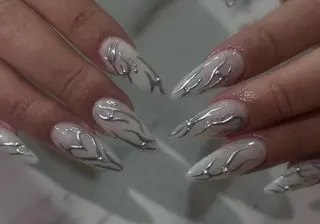 ネイル icy,nail ユリアのネイルデザイン