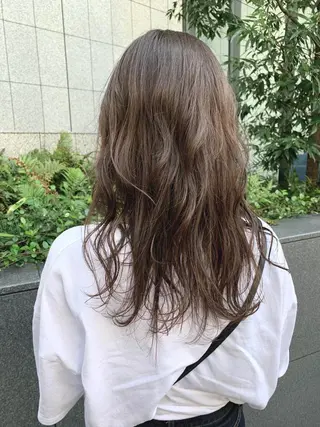 ロング カラー 色白に見える暗髪 梅田・増田のヘアスタイル