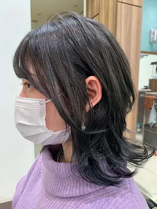 ミディアム カラー ナカタケ ユウのヘアスタイル