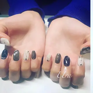 ネイル UrakoNail 《nail》のネイルデザイン