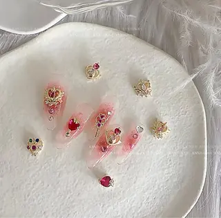 ミディアム めぐみのネイルサロン 惠のネイルデザイン