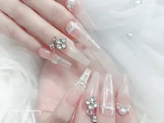 ネイル MoMoA Nail ネイル長さ出し専門店のネイルデザイン