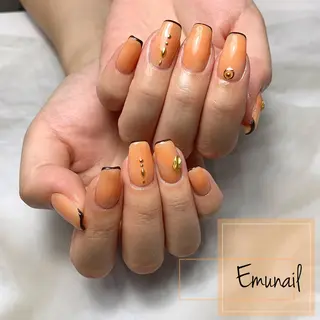 ネイル Emu Nailのネイルデザイン