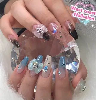 ネイル リボン、ガーリー パーツ放題専門店のネイルデザイン