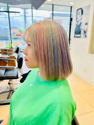 ミディアム OPERA 赤塚のヘアスタイル