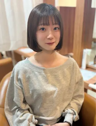 ショート 𝘈𝘐𝘙𝘐♡ レイヤーカットのヘアスタイル