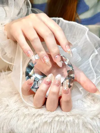 ネイル West Coast Nail Salon 池袋西口所属・き のこのネイルデザイン