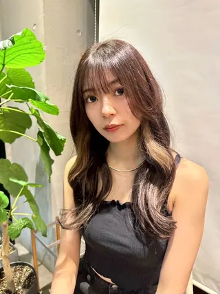 ロング カラー HANA所属・emiri 🌼のヘアスタイル