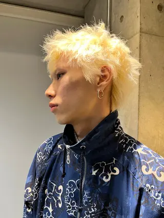 ショート メンズ レイヤー/ベージュ mikuのヘアスタイル