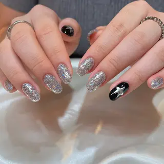 ネイル 内田 里穂のネイルデザイン