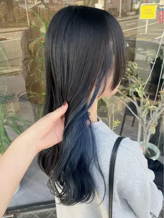 ロング alu所属・alu yuinaのヘアスタイル