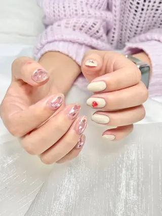 ネイル K Rのネイルデザイン