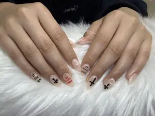 ネイル モニカ アキイのネイルデザイン