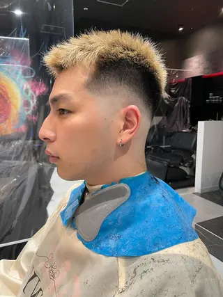 ショート カラー メンズ メンズヘア特化 崎田 成人のヘアスタイル