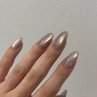 ネイル 𝗺𝗮𝗸𝗶 .のネイルデザイン