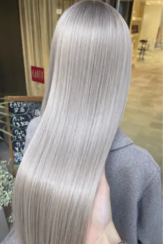 カラー 美髪矯正/髪質改善 /透明感ある艶カラーのヘアスタイル