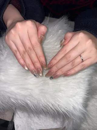 ネイル LAVISH manaのネイルデザイン