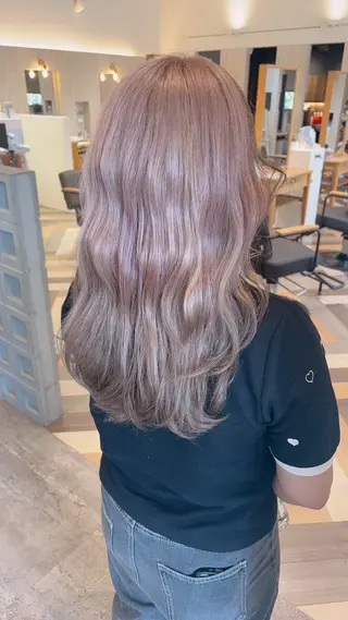 カラー mata-L23 かのんのヘアスタイル