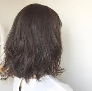 ミディアム カラー HAUS 片山みほのヘアスタイル