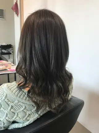 ロング カラー 関口 友行のヘアスタイル