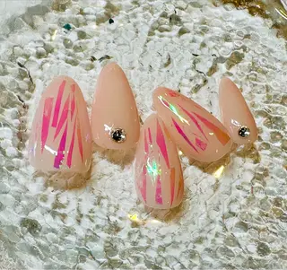 ネイル ネイルサロンエレノア所属・田端 笑理菜のネイルデザイン