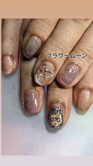 ネイル フラワー ムーンのネイルデザイン