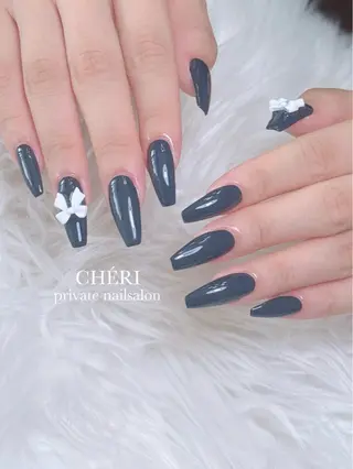 ネイル CHÉRI .のネイルデザイン