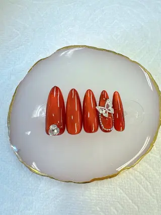 ネイル クイーンズネイル銀座所属・Queeens nailのネイルデザイン