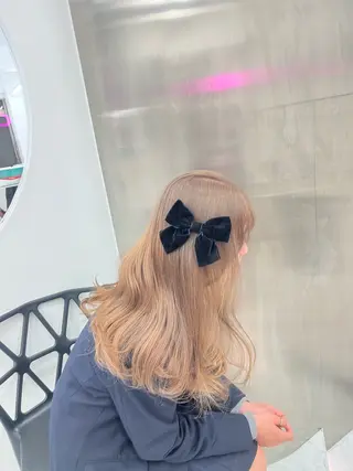 ロング ❤︎ワンホンガーリー なハイトーンヘア❤︎のヘアスタイル