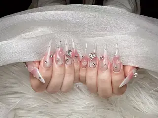 ネイル ENsalon AKIRAのネイルデザイン