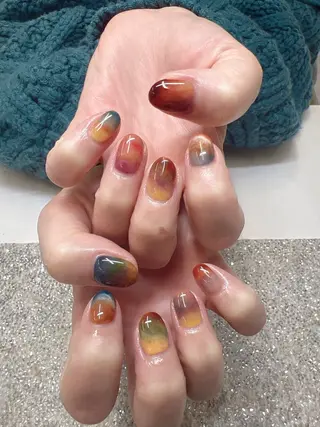 ネイル Guarendo錦糸町店所属・ガレンドウ 白澤 愛子のネイルデザイン