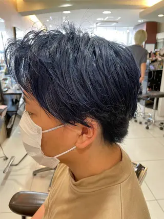ショート カラー メンズ ブリーチ特化 ハイトーンRYOYAのヘアスタイル