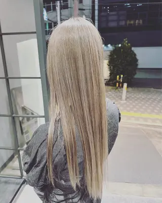 カラー 艶髪カラー/レイヤ ー支持No.1renのヘアスタイル