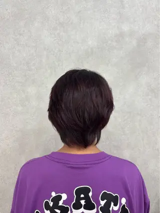 ショート カラー 倉澤 愛理のヘアスタイル