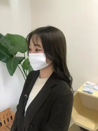 ロング 透明感カラー wacoのヘアスタイル