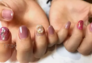 ネイル nail atelier AMBER所属・saori .の眉毛・アイブロウイメージ