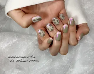 ネイル LAVISH nail salonのネイルデザイン