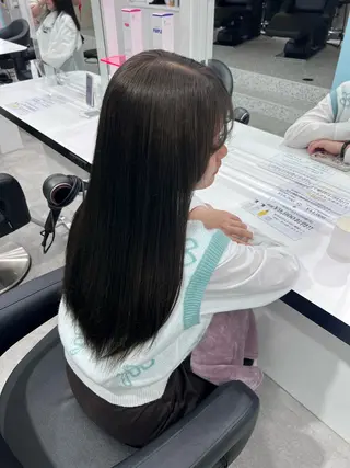 カラー 暖色・レイヤーカット SORA✂️⭐️のヘアスタイル