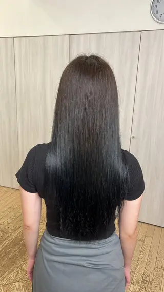 ロング カラー デザインカラー/ ブリーチ/コーンロウのヘアスタイル